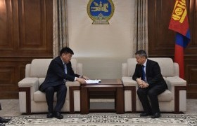 Монгол Улсын Их Хурлын сонгуулийн тухай хуульд нэмэлт, өөрчлөлт оруулах тухай хуулийн төслийг өргөн барив