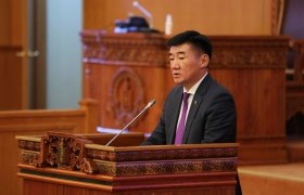Монгол Улсын Хүний эрхийн үндэсний комиссын даргыг томилох асуудлыг хэлэлцэж эхлэв
