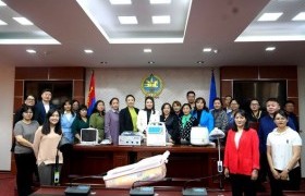 БГД-ийн 20 өрхийн эрүүл мэндийн төвд тоног төхөөрөмж гардуулав