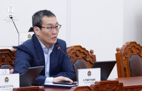 Х.Тэмүүжин: Засгийн газар парламентыг үл хүндэтгэж байхад, парламент Засгийн газрын хуулийн хэлтэс шиг сул дорой "өлбөгөр" байж болохгүй