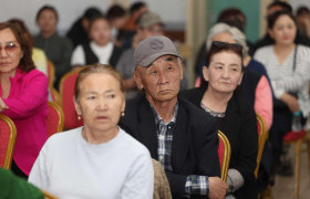 Иргэдэд хүлэмжийн аж ахуй эрхлэх боломжийг олгоно