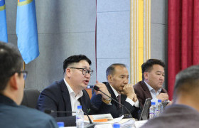 Б.Өлзийбат: Удирдлагууд нь иргэдийхээ орон нутгийн үйл хэрэгт шууд оролцох эрхийг хангах үүрэгтэй