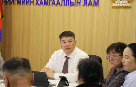 ГЭР БҮЛ, ХӨДӨЛМӨР, НИЙГМИЙН ХАМГААЛЛЫН САЙД Т.АУБАКИР ХӨГЖЛИЙН БЭРХШЭЭЛТЭЙ ИРГЭДИЙН ТӨЛӨӨЛӨЛТЭЙ УУЛЗЛАА