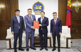 Монгол Улсын 2025 оны төсвийн тухай хуульд нэмэлт, өөрчлөлт оруулах тухай хуулийн төслийг өргөн мэдүүллээ