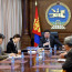 “Монгол Улсын шүүх эрх мэдлийн хөгжлийн бодлого”-ын төслийн саналыг УИХ-ын даргад уламжлав