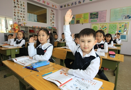 Дэлхийн жишигт хүрсэн боловсрол өөд тэмүүлж яваа Монгол улс