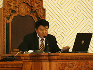 Д.Дэмбэрэл: Оюутолгойн ордыг ашиглах нь Монгол Улсын хөгжлийн хурдыг түргэтгэнэ