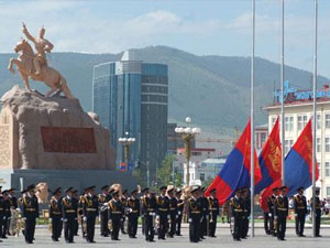 Гуравдугаар сарын 18-ны өдөр “Монгол цэргийн өдөр”  болж өөрчлөгдлөө