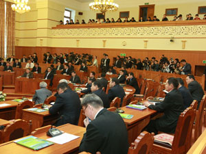 Монгол Улсын 2011 оны төсвийн тухай хууль батлагдлаа