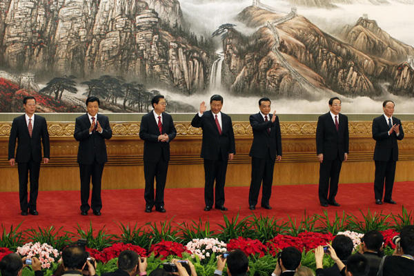 Хятадын шинэ удирдагчид улаан хивсэн дээгүүр алхахаас татгалзав