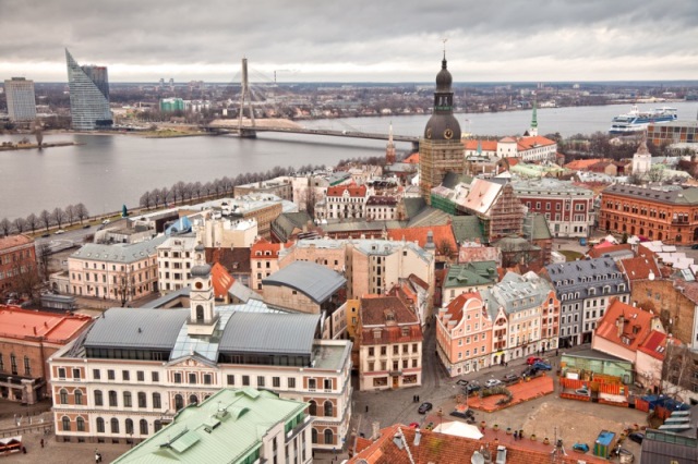 Латви улс хямралын хар нүхнээс хэрхэн гарсан бэ?
