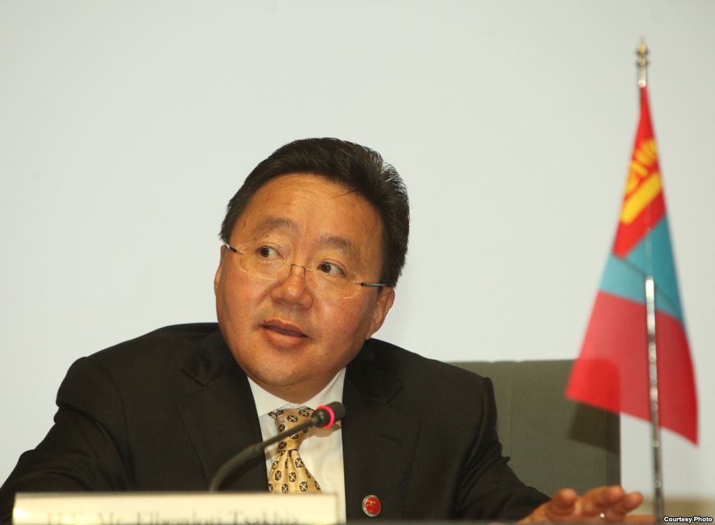 Монгол Улсын Ерөнхийлөгч эх орондоо ирлээ