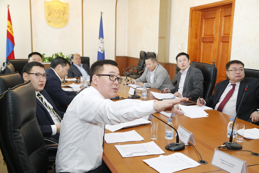 Монголын нутгийн удирдлагын нийгэмлэгийн удирдах зөвлөл хуралдлаа