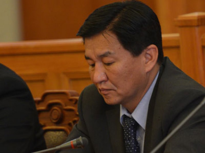 Ц.Даваасүрэн: 2017 онд Монгол дампуурна гэсэн мэдээлэл биелэлээ олж магадгүй