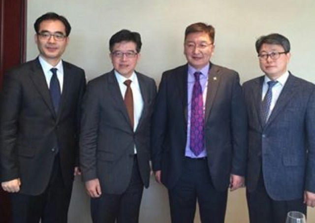 Я.Содбаатар гишүүний урилгаар Солонгосын тэргүүлэх зэргийн эмч нар Монголд ирж ажиллалаа