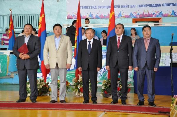 Монголд багийн спортыг хөгжүүлэх талаар Засгийн газарт чиглэл өгөх тухай зарлигийг гардууллаа