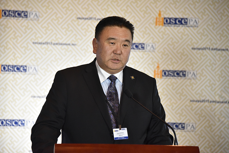 УИХ-ын гишүүн, Монгол-Украйны парламентын бүлгийн дарга Г.Батхүү мэдээлэл хийлээ