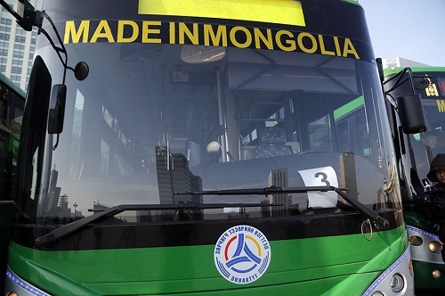 Өнөөдрөөс Монгол инженерүүдийн зохион бүтээсэн 20 эко автобус иргэдэд үйлчилнэ