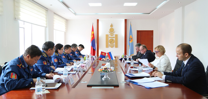 Монгол-Оросын хамтарсан комиссын XV хуралдаан эхэллээ