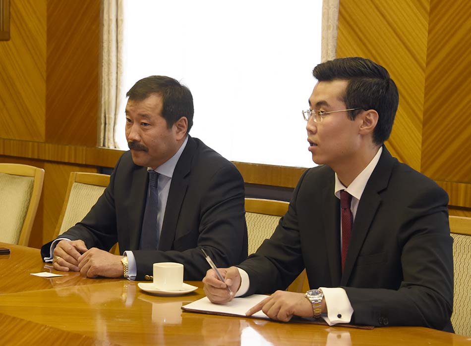 УИХ-ын гишүүн, Монгол-Данийн парламентын бүлгийн дарга Ж.Бат-Эрдэнэ Данийн парламентын Тамгын газрын төлөөлөгчидтэй уулзав