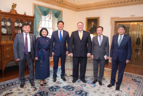 Монгол Улсын Ерөнхий сайд У.Хүрэлсүхэд төрийн нарийн бичгийн дарга М.Помбпео бараалхав