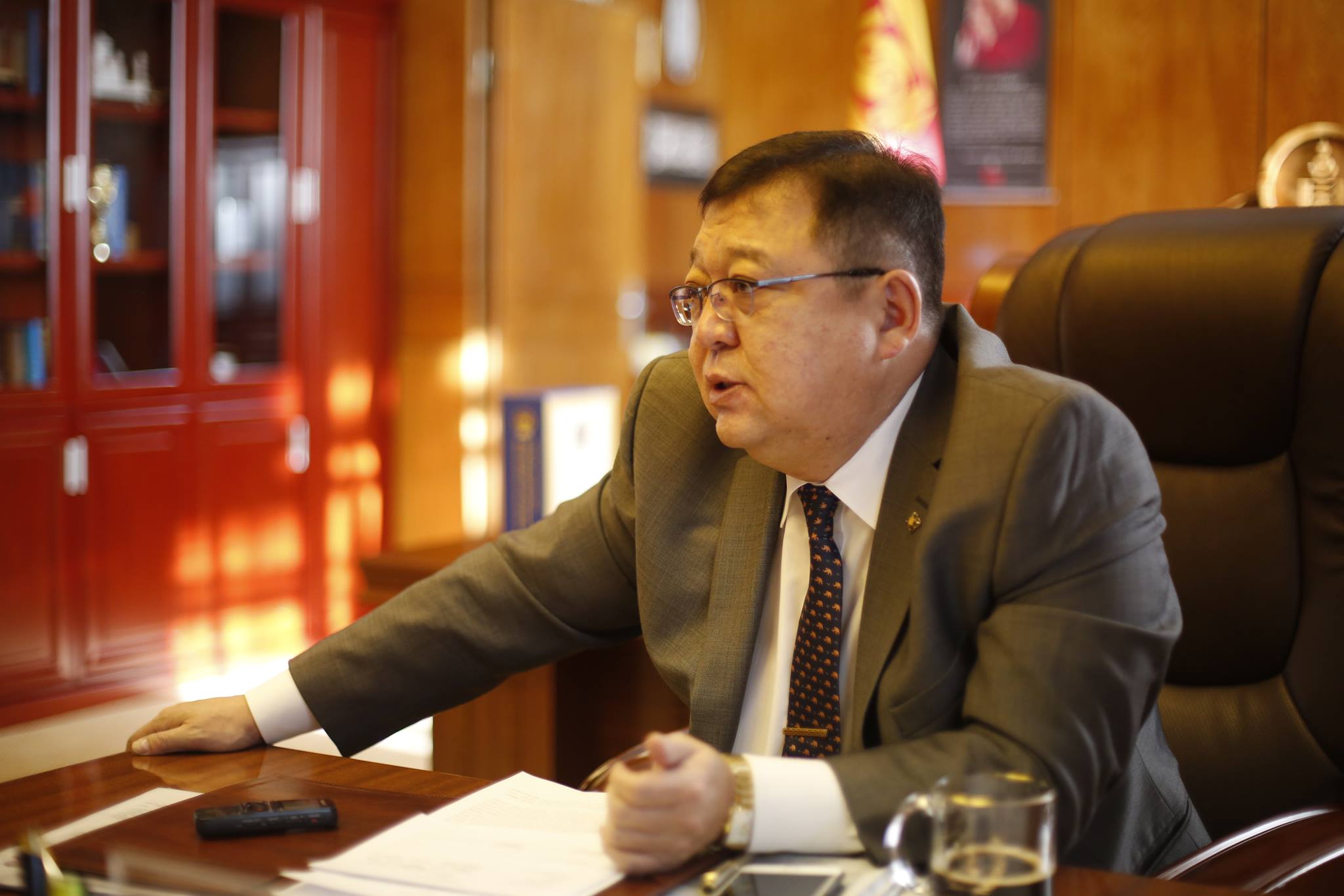 С.Эрдэнэ: Монгол Улсын гадаад өр 27.5 тэрбум ам.доллар хэвээрээ байгаа