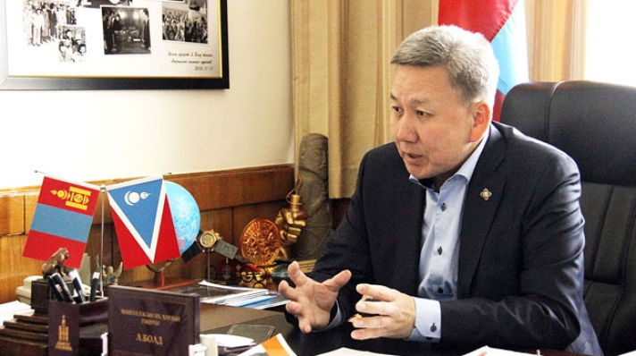 Л.Болд: Монголын дипломат албанд цус ойртолт бугшсан