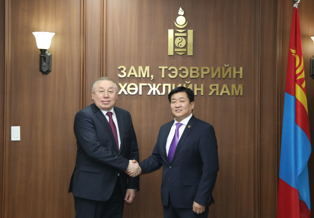 Казахстан Улсын Элчин сайд Ж.Ж.Адилбаевыг хүлээн авч уулзлаа