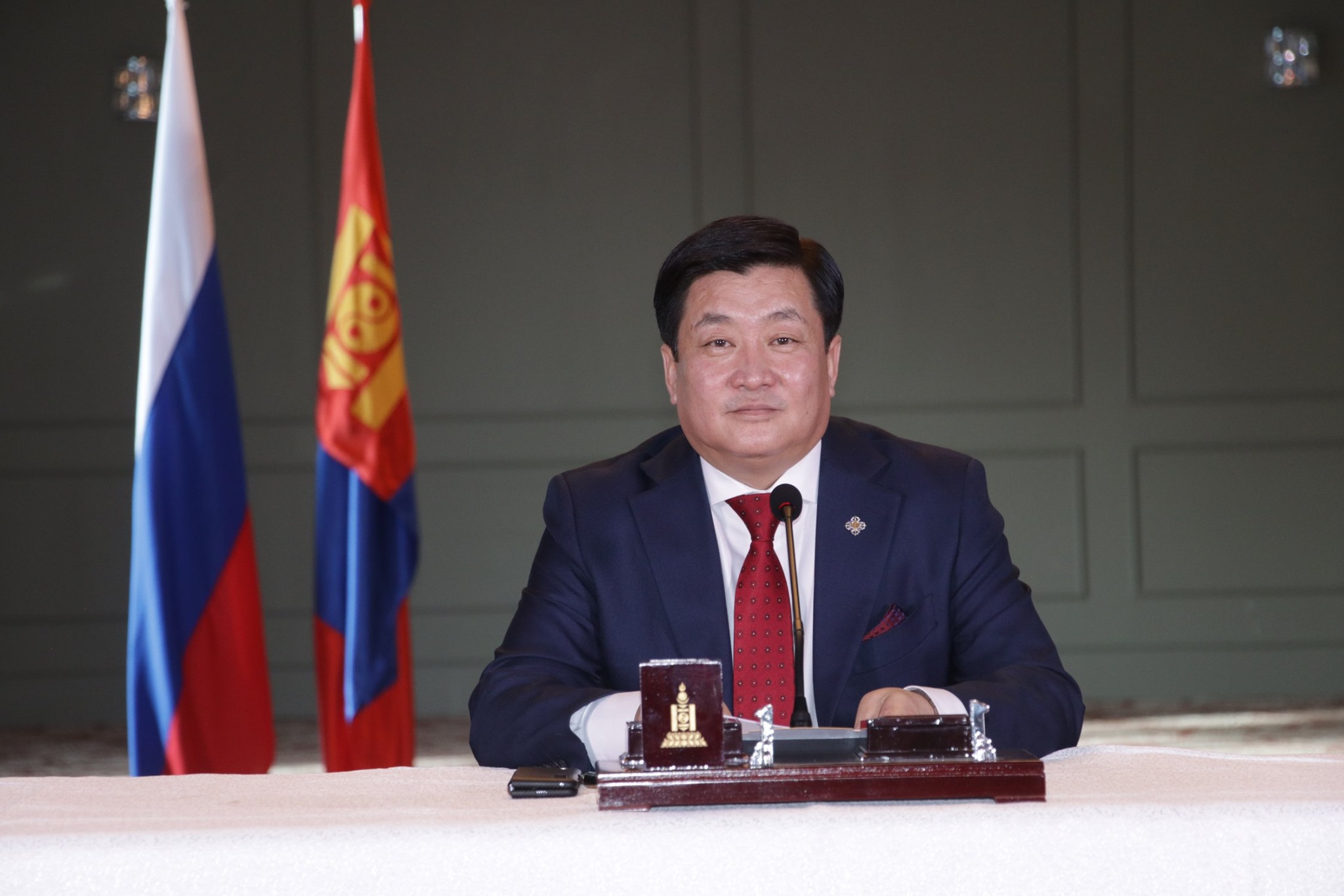 УИХ дахь Монгол-Оросын парламентын бүлгийн дэд дарга Б.Энх-Амгалан талархлын захидалд хариу захидал илгээлээ