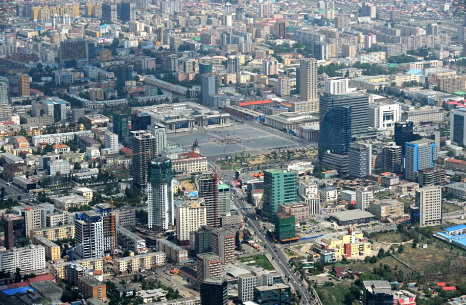 Улаанбаатарыг олон улсын жишигт нийцсэн ногоон байгууламжтай хот болгохоор зорьж байна