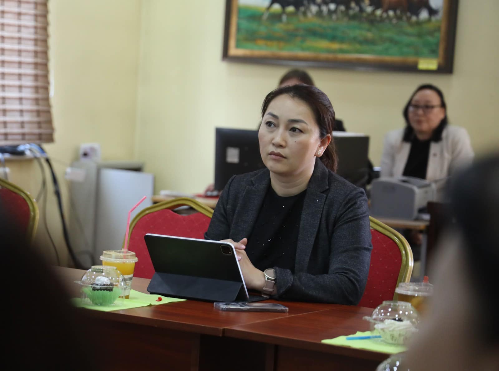 Дархан-Уул аймгийн Социал демократ Монголын эмэгтэйчүүдийн холбооны төлөөлөлтэй уулзлаа