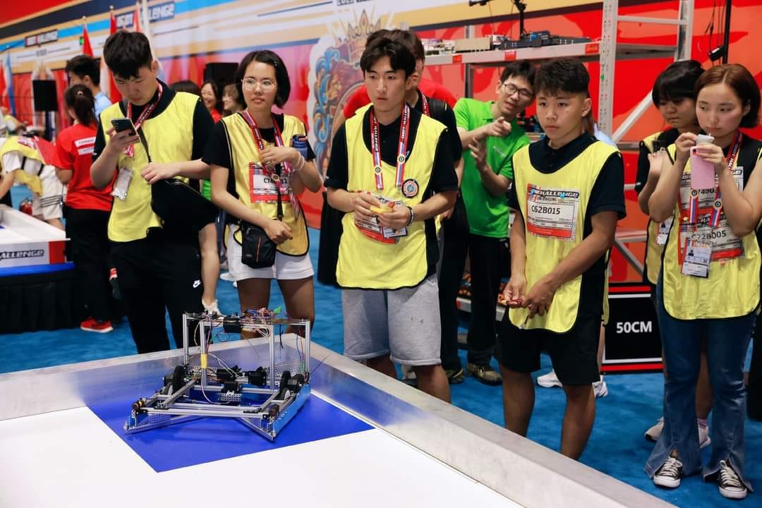 "Robot Challenge World 2023" тэмцээнд Монголын баг амжилттай оролцов
