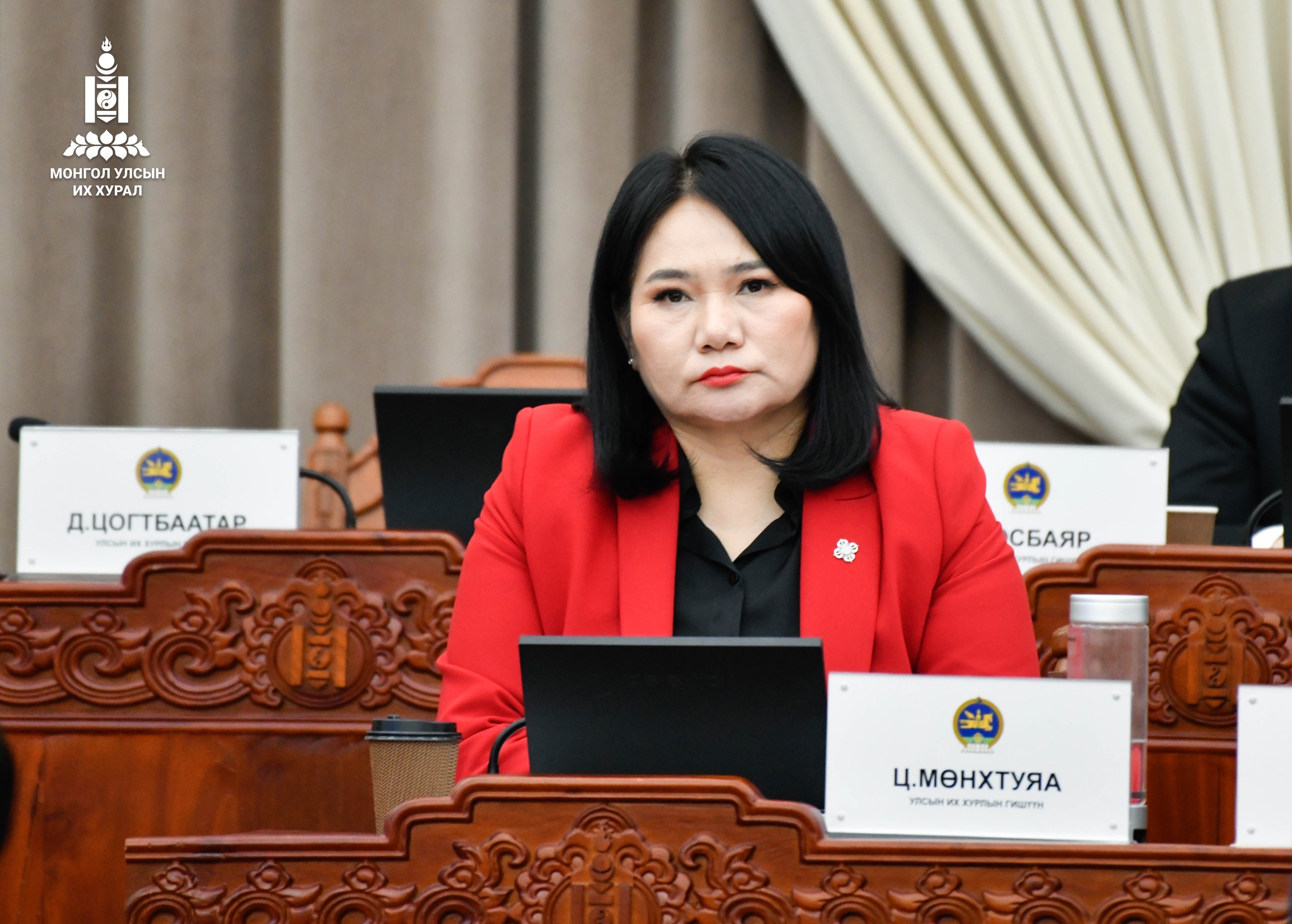 Ц.Мөнхтуяа: Гүйцэтгэлийн үнэлгээг орчин нөхцөл нь бүрдээгүй, тохиромжгүй үед оруулж ирээд, багш нар нь ч ядраад, хүүхдүүд нь зүдэрч байна